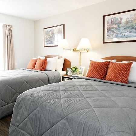 Intown Suites Extended Stay San Antonio Tx - Airport Экстерьер фото
